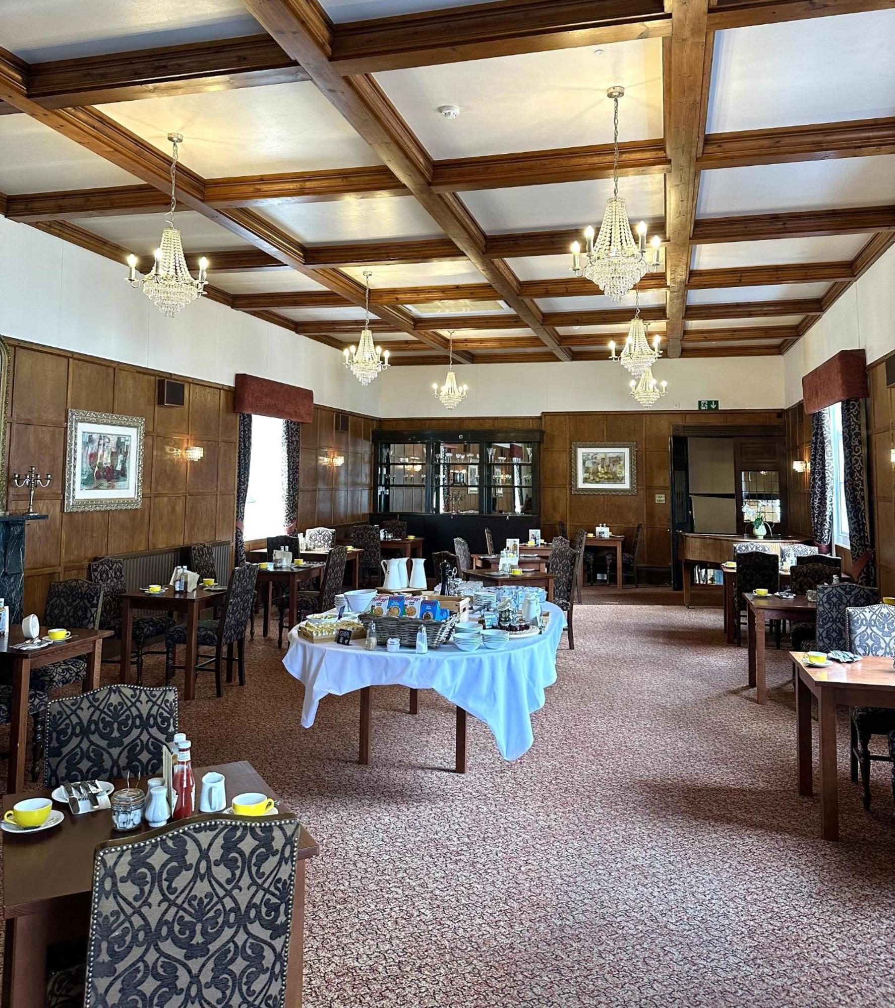 The Royal Lion Hotel ライム・レジス エクステリア 写真
