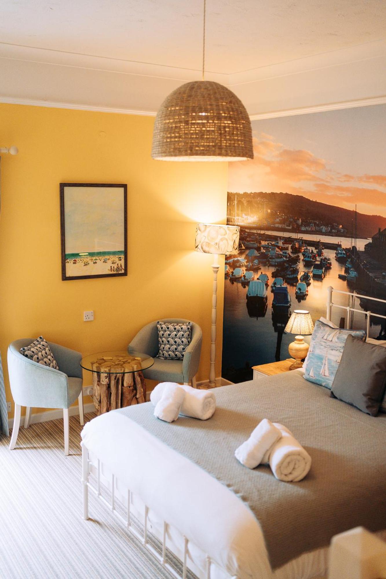 The Royal Lion Hotel ライム・レジス エクステリア 写真